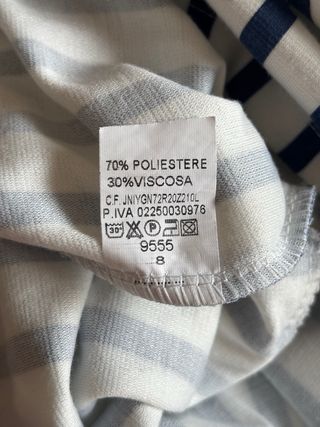 Vestito a righe blu e bianche
