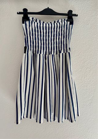 Vestito a righe blu e bianche