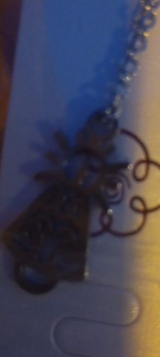 Pulseras y collar de pilar 5 euros cada uno