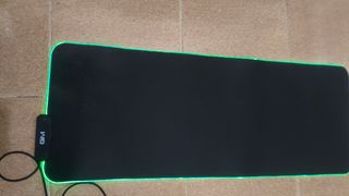 Alfombrilla Gaming GM Negra con LED de colores