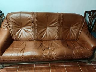 2 Sofás de Piel y Madera Marrón 3 y 2 plazas