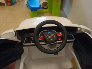 Coche eléctrico Audi Q5 para niños