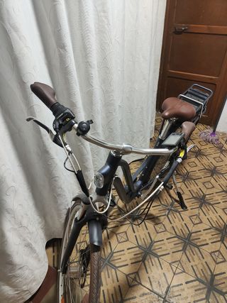 Bicicleta Eléctrica Urbana Elops 900