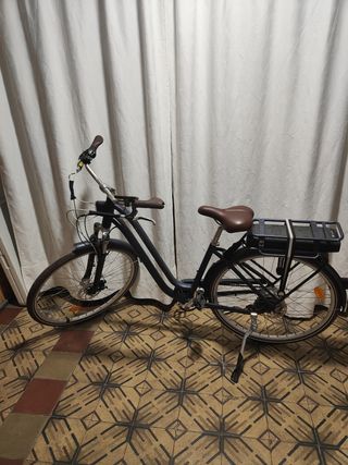 Bicicleta Eléctrica Urbana Elops 900