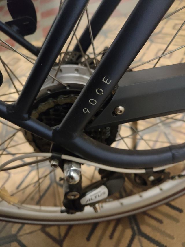 Bicicleta Eléctrica Urbana Elops 900