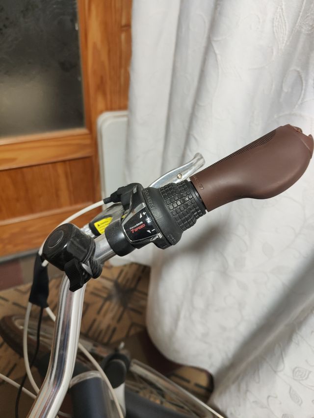 Bicicleta Eléctrica Urbana Elops 900