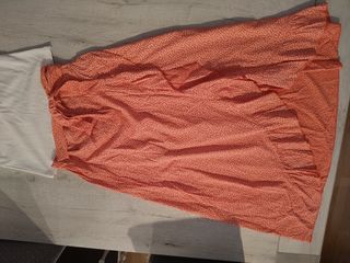 Conjunto Top Blanco y Falda coral Estampada