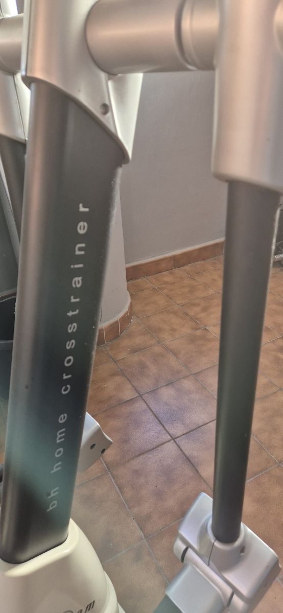 Bicicleta elíptica poco uso