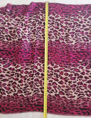 PAÑUELO PARA CUELLO ESTAMPADO LEOPARDO.