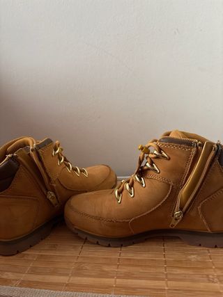 Botas niño Timberland T35 Marrones