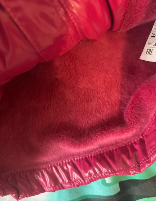 Chaqueta Benetton niña rosa con volantes