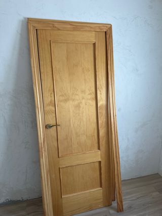 6 Puertas de madera interior