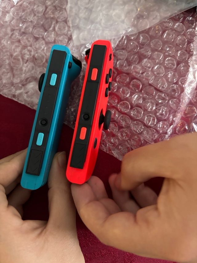 Nintendo Switch OLED - Azul y Rojo