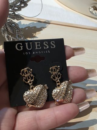 Pendientes Guess Corazón Dorados