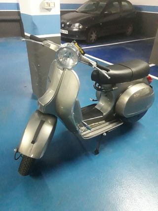 Vespa DS 200 de 1980