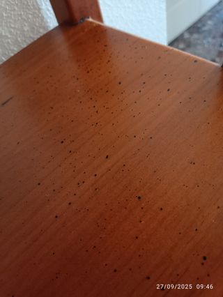 Estantería de madera maciza rústica