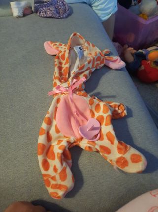 Bebés Llorones: 2 muñecos y traje