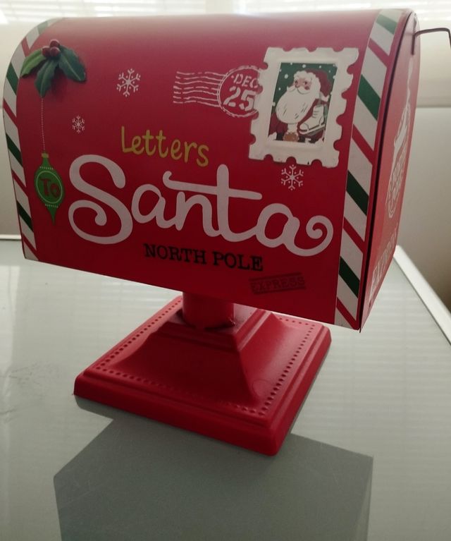 NAVIDAD Buzón de metal de sobremesa (o pie*)