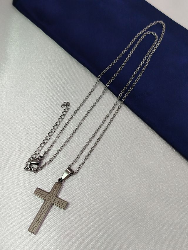 Collar Cruz Acero Inoxidable