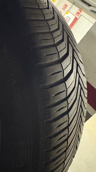 4 neumáticos michelin crosclimate 235/60-18 
inv