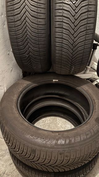 4 neumáticos michelin crosclimate 235/60-18 
inv