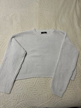 Jersey Bershka blanco 