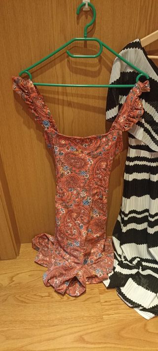 Mono mujer Springfield talla s
Vestido Sfera M