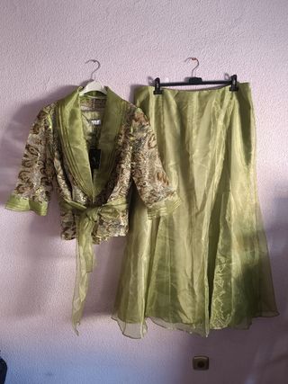 Vestido de fiesta verde y dorado