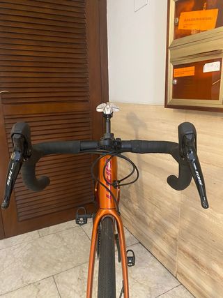 Giant Defy 2024 talla M - carbono -shimano 105