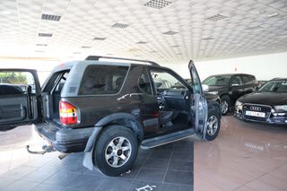 Opel Frontera 2002