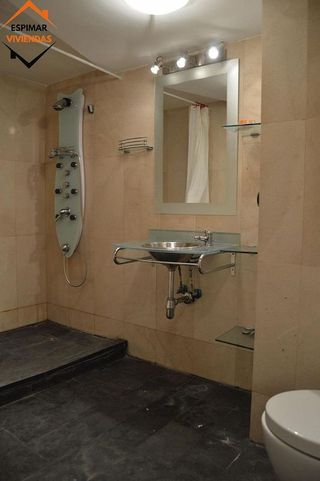 Oficina en venta en Ruiseñores en Zaragoza