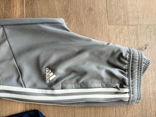 Pantalones chándal Adidas (Azul y Gris)