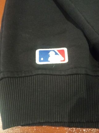 Sudadera New Era Yankees Negra