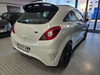 OPEL Corsa 1.6 Turbo OPC
