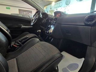 OPEL Corsa 1.6 Turbo OPC