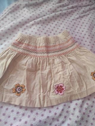 Falda Boboli beige con flores rosas