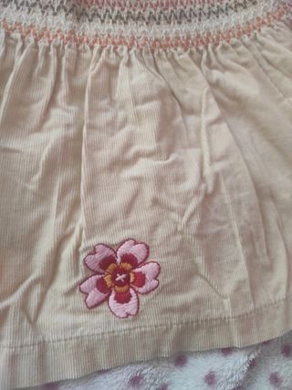 Falda Boboli beige con flores rosas