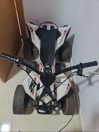 Quad Injusa Hunter 2021