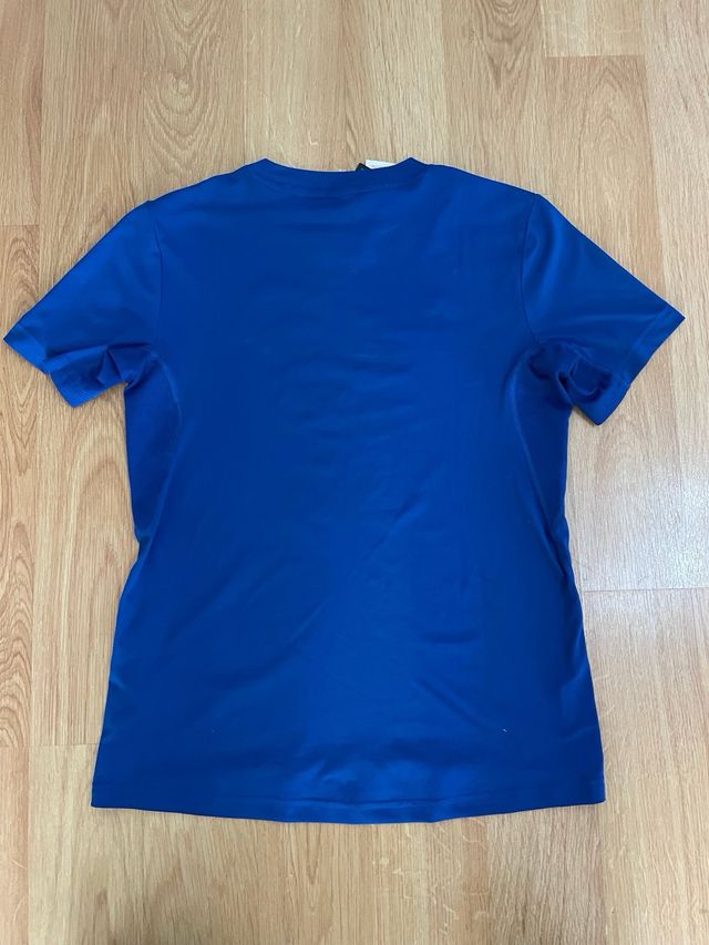T-shirt azul elétrica Adidas. Como novo!!