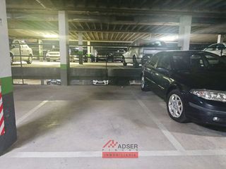 Garaje en venta en Universidad - Los Lirios en Logroño