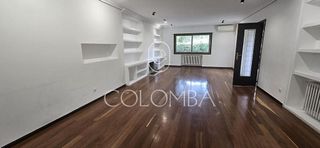 Casa pareada en alquiler en Piovera - Conde Orgaz en Madrid