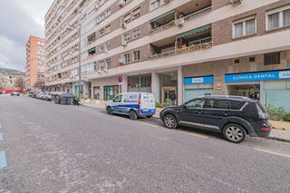 Piso en venta en Cervantes en Granada