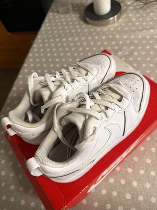 Zapatillas Nike Court Blancas Talla 37.5