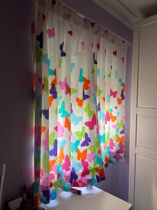 Cortina Mariposas Infantil/Juvenil Multicolor.
