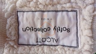 Chaqueta borreguito con capucha
