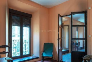 Chalet en venta en Baeza