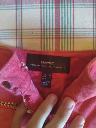 Lote Falda Zara y Pantalón Corto Mango Talla XS