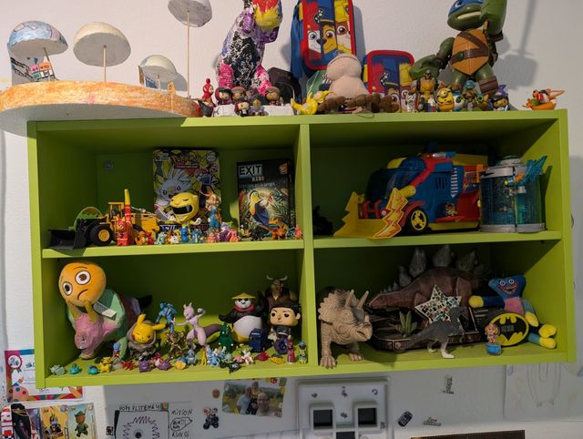 Muebles dormitorio infantil, doble cama y escritor