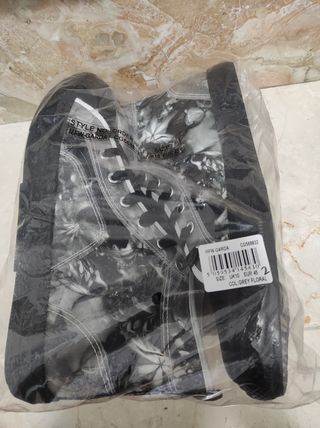 Brave Soul Grey Floral 45