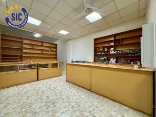 Local comercial en venta en Zona Avenida al Vedat en Torrent